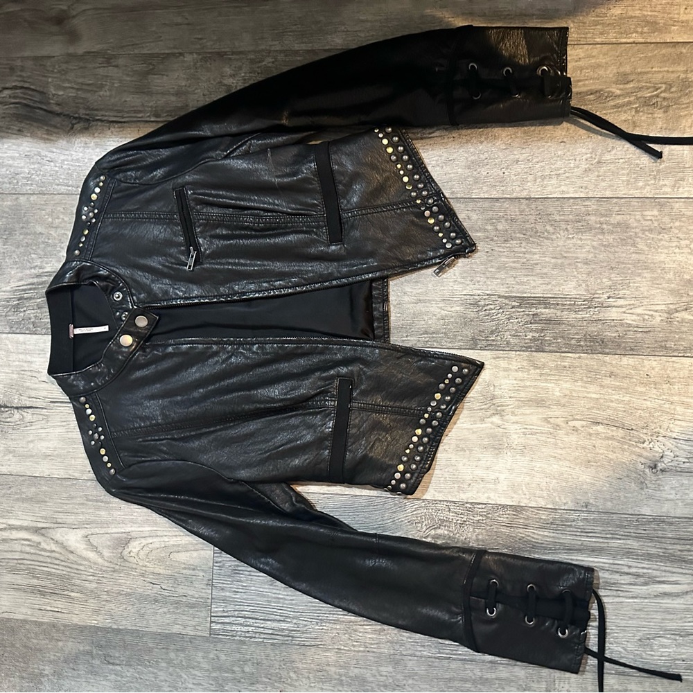 Leather jacket